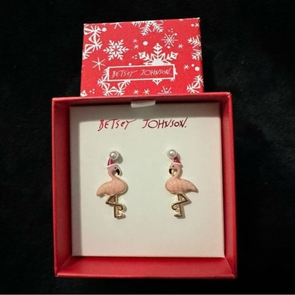 Betsey Johnson Christmas Flamingo Earrings With Pearl‎ Studs pink & gold new